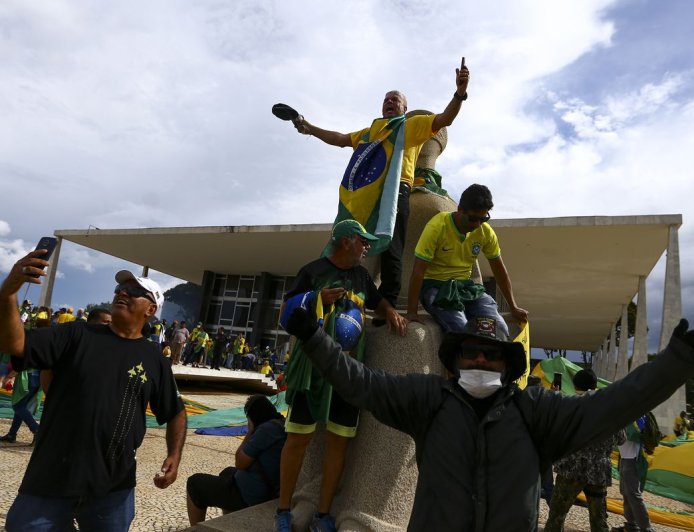 Argentina concede refúgio permanente a brasileiro condenado pelos atos de 8 de janeiro