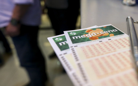 Mega-Sena acumula e pode pagar R$ 100 milhões sábado
