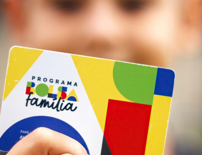 Caixa paga Bolsa Família a beneficiários com NIS final 6