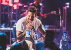 Felipe Pezzoni anuncia saída da Banda Eva e carreira solo
