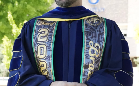 Economista Gil do Vigor conquista diploma de doutorado em universidade americana