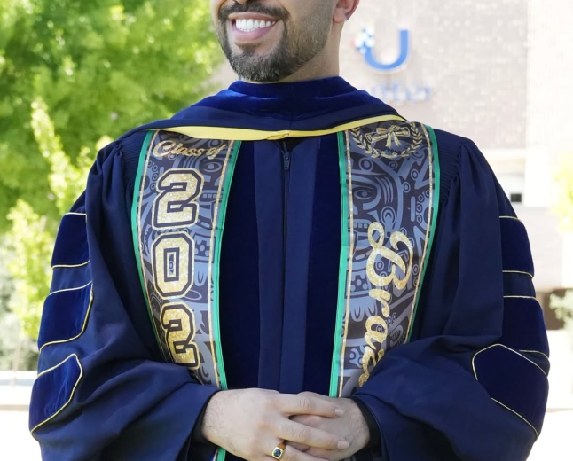 Economista Gil do Vigor conquista diploma de doutorado em universidade americana