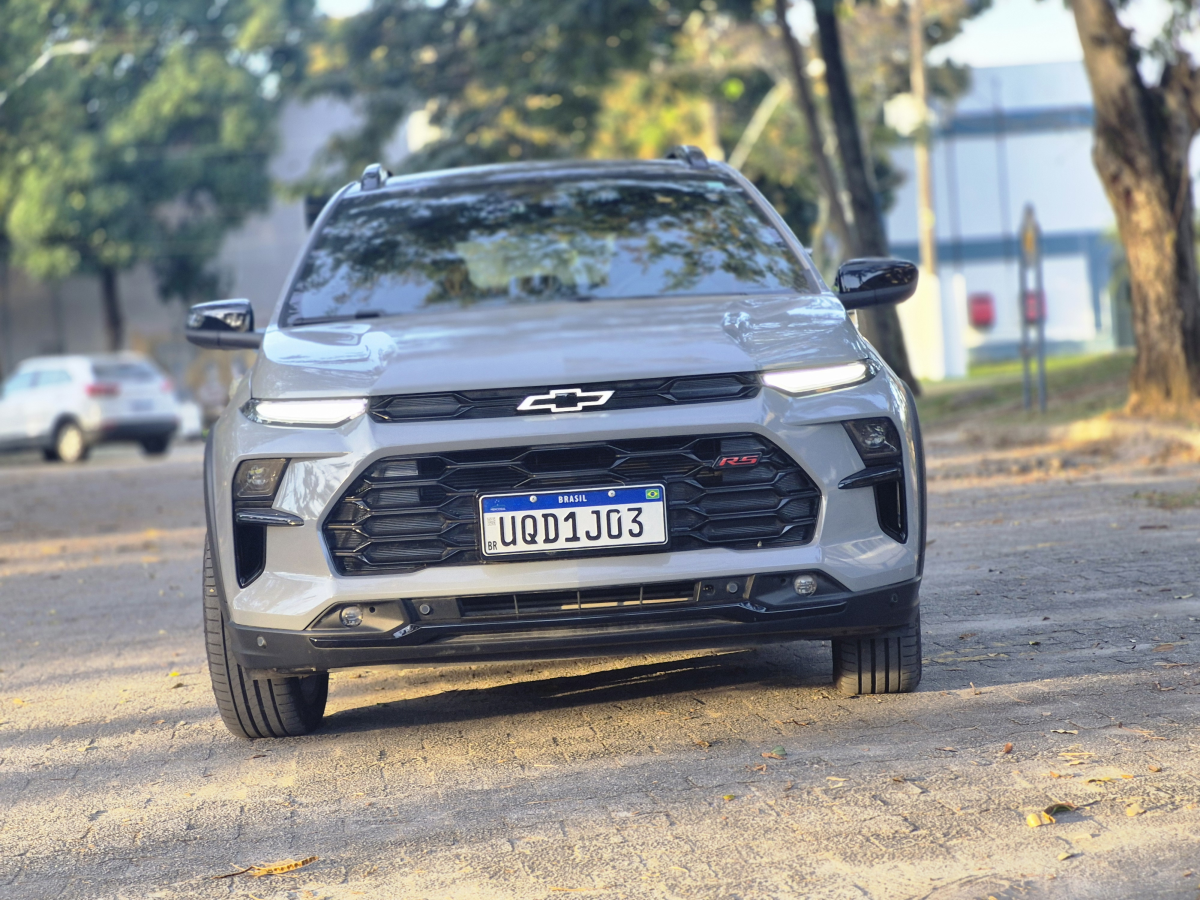 Testamos o Chevrolet Sonic RS: SUV cupê aposta no visual esportivo, entrega boa dirigibilidade, mas decepciona na autonomia