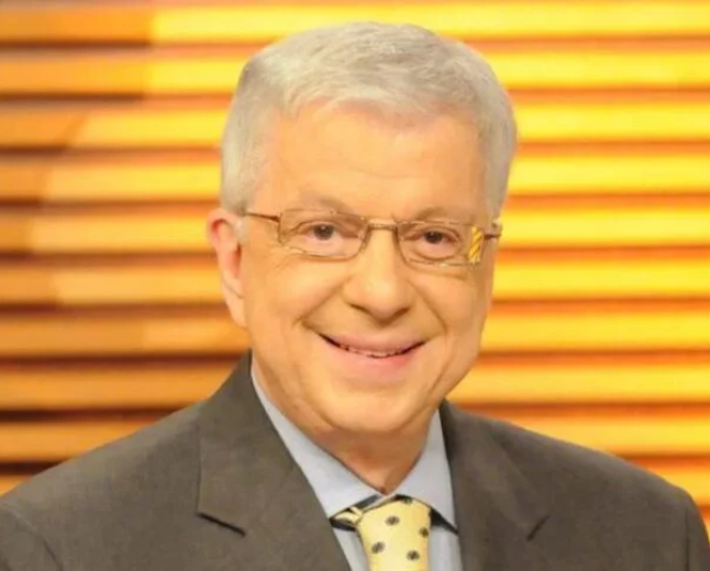 Nomes consagrados do jornalismo brasileiro prestam tributo a Renato Machado