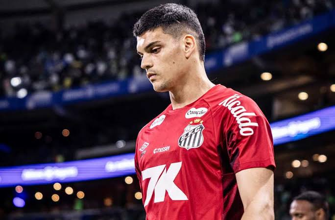Gabriel Brazão passa por cirurgia no ombro e só volta em 2027