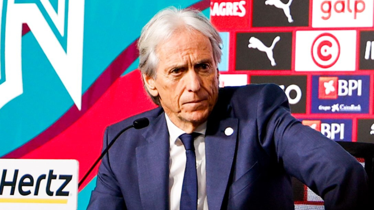 Jorge Jesus anuncia lista com Cristiano Ronaldo em Portugal