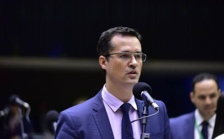 TRE-PR volta a analisar nesta quarta candidatura de Deltan ao Senado