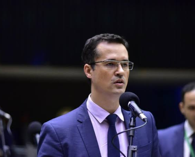 TRE-PR volta a analisar nesta quarta candidatura de Deltan ao Senado