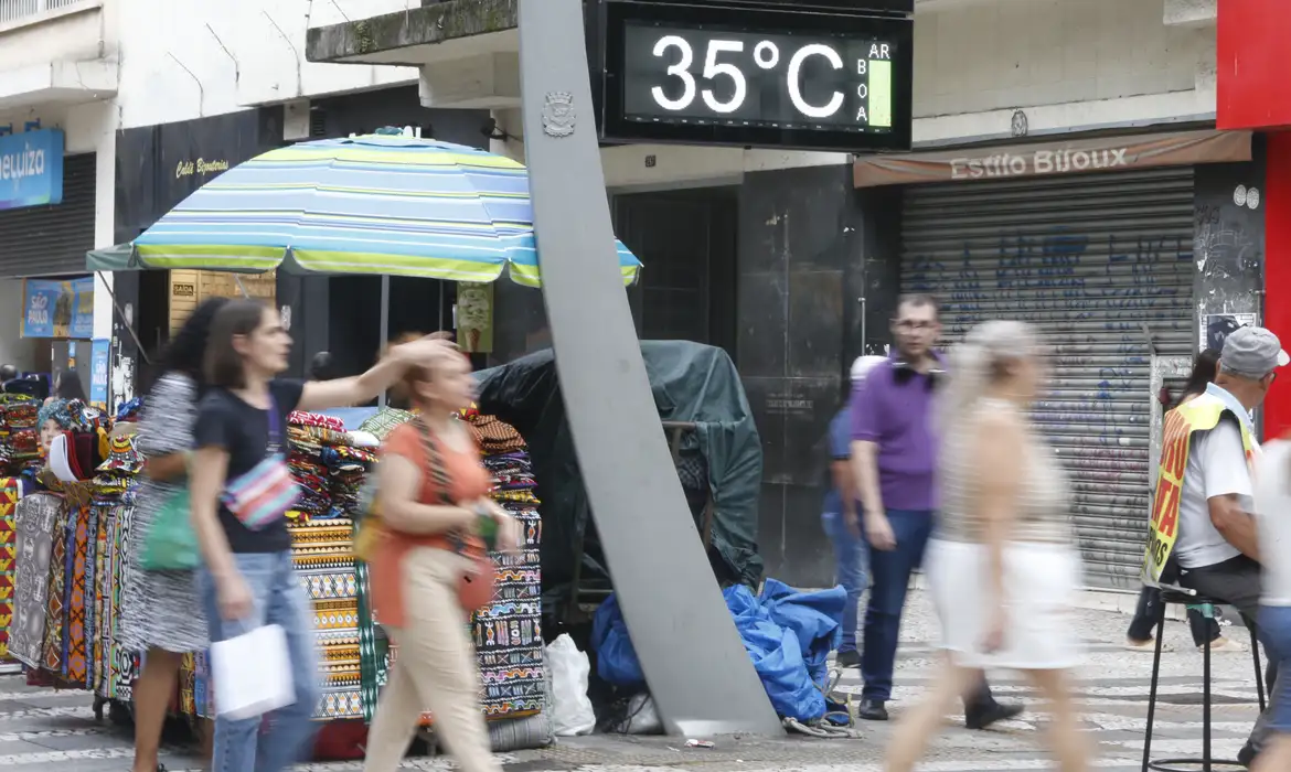 El Niño pode se intensificar e durar até fevereiro de 2027, alerta ONU