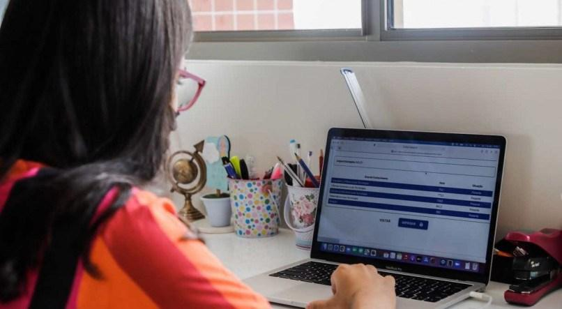 O estudante pode acessar a Página do Participante para consultar as notas oficiais divulgadas pelo Inep.