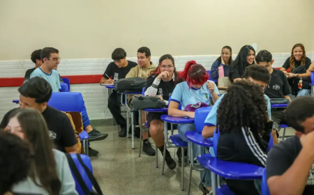 Enem 2026: inscritos automaticamente devem escolher idioma até 18 de outubro
