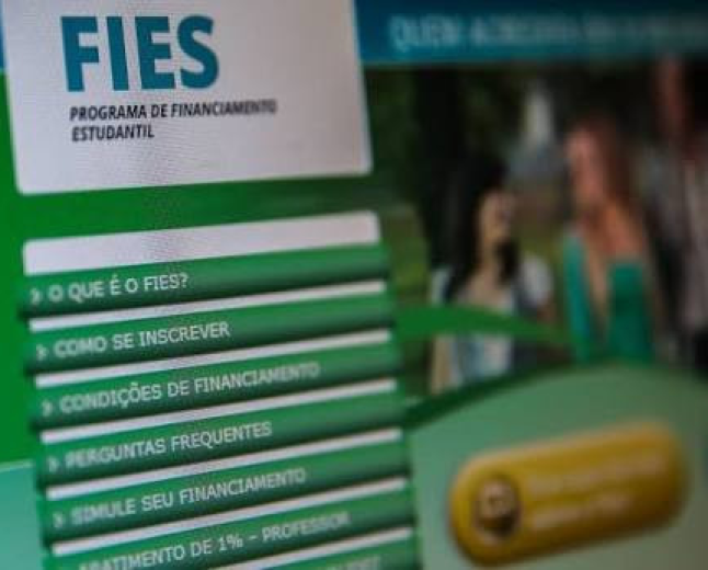 Fies 2026/2: faculdades podem aderir ao programa e ofertar vagas